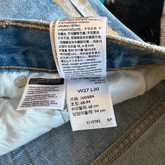 Levi's Blue and Silver Flare Jeans - Picture 5 of 5